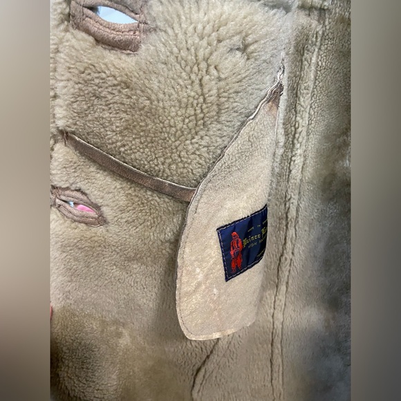 Sheep Skin Coat - Picture 4 of 6